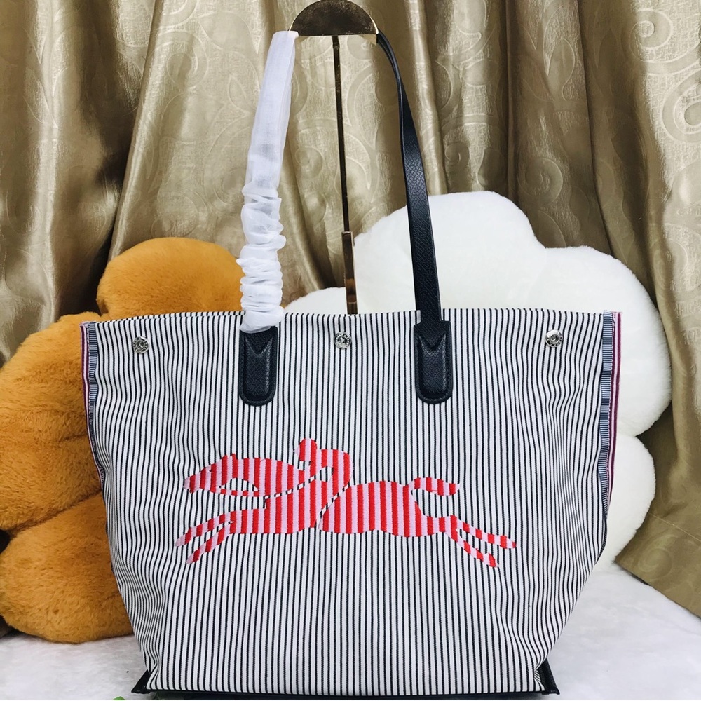 Brand New Longchamp Essential Toile Large Canvas Tote bag